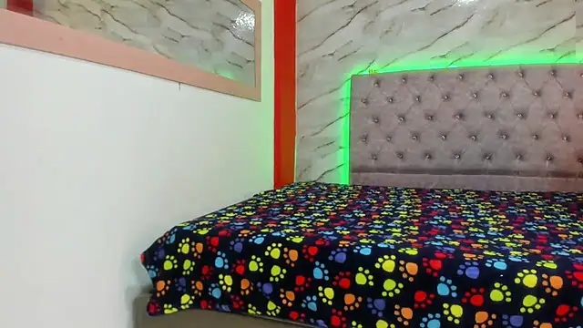 Stefany Andruw online show from December 5, 4:41 pm