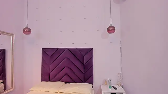 Nahomycarterr online show from November 5, 8:14 pm