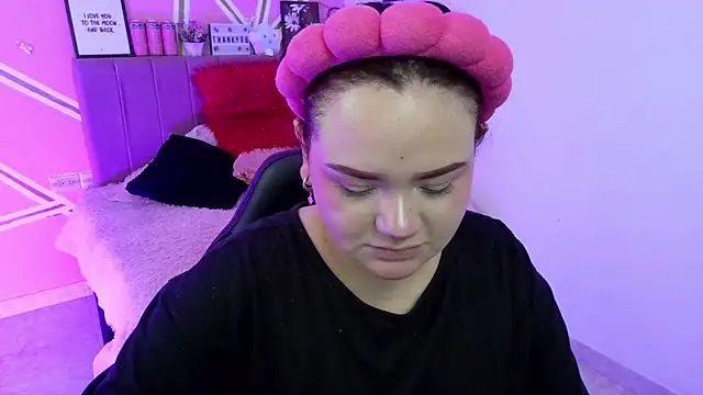 koning moretti online show from April 8, 10:45 pm