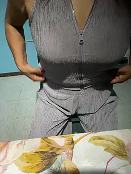 Miss hot teacher online show from October 27, 5:25 am