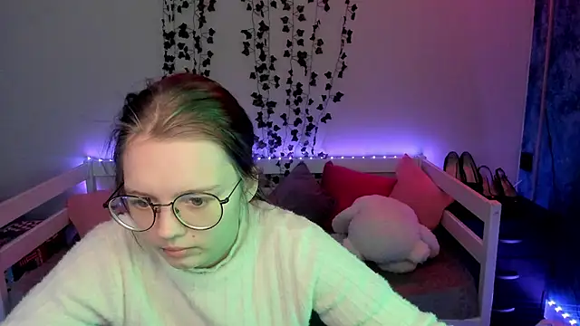 shy elina01 online show from November 4, 10:53 am