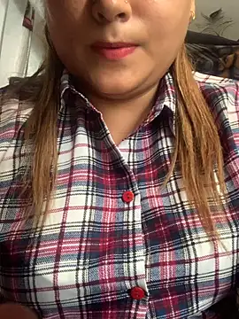 Snapshot of hottylover03 chatting on October 20, 8:39 am hottylover03 online show from October 20, 8:39 am