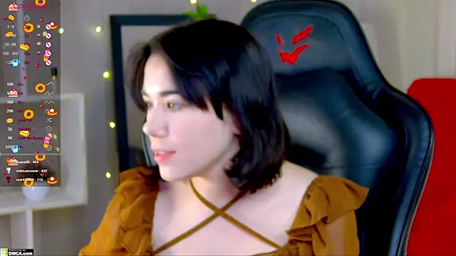 Kelly foox online show from December 4, 11:12 am