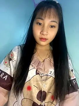 Snapshot of banlinh004 chatting on October 2, 2:55 pm banlinh004 online show from October 2, 2:55 pm