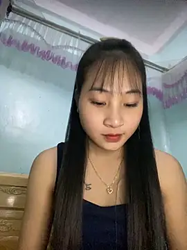 Snapshot of banlinh004 chatting on October 10, 2:55 pm banlinh004 online show from October 10, 2:55 pm