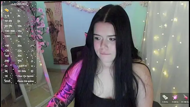 Mona Esty online show from April 13, 5:52 am