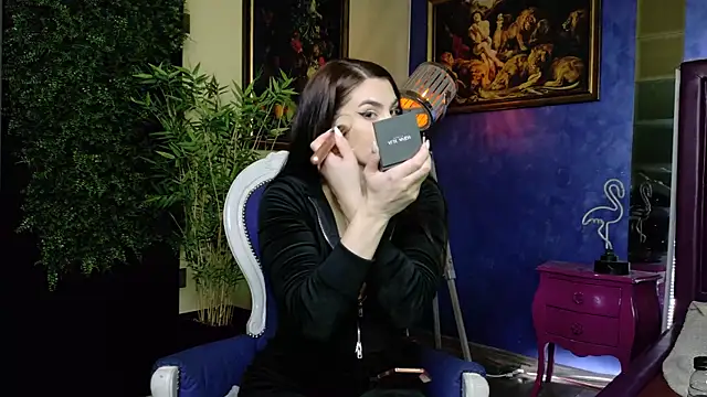 nicolepalmer online show from February 9, 9:33 am