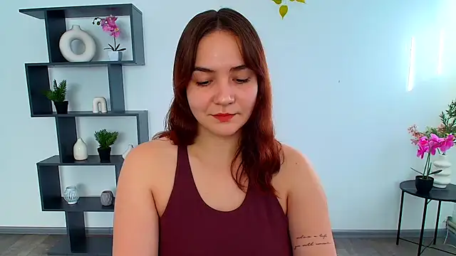 OliviaMontgommery online show from November 12, 6:55 am