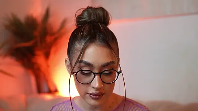 AileenKiss online show from March 26, 9:38 pm