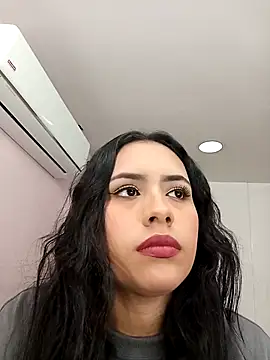 Snapshot of VictoriaVixxen chatting on October 15, 2:47 am VictoriaVixxen online show from October 15, 2:47 am