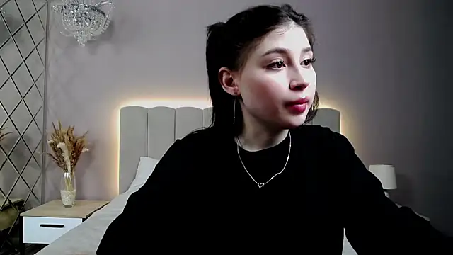 DianaMello online show from November 8, 5:45 am