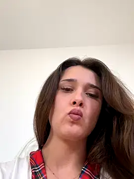 MayaVonDe online show from November 4, 6:46 pm