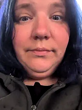  alexandra ray  online show from June 8, 11:00 am