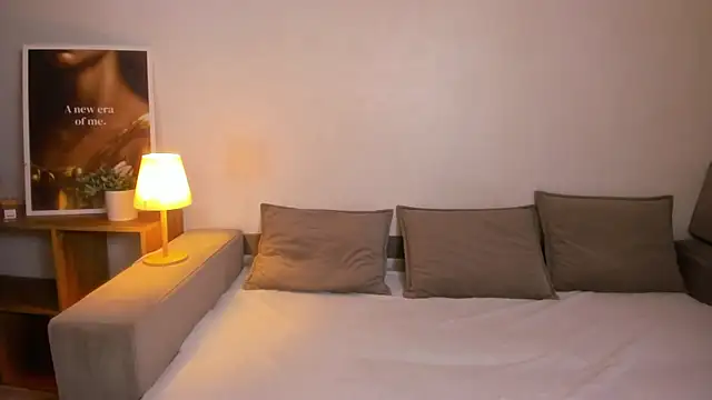 Snapshot of Taylaa_Luxe chatting on October 9, 7:12 am Taylaa Luxe online show from October 9, 7:12 am