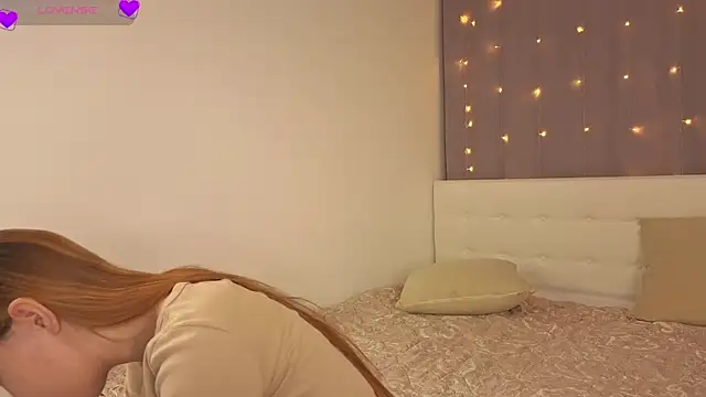 MarindaRuud online show from November 8, 11:59 am