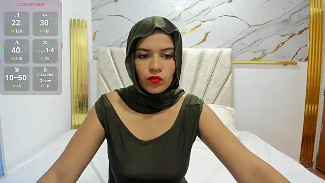 Yasmin nazer online show from October 9, 7:18 pm