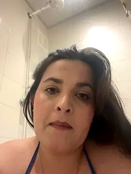 Anyhot latina online show from November 29, 1:09 am