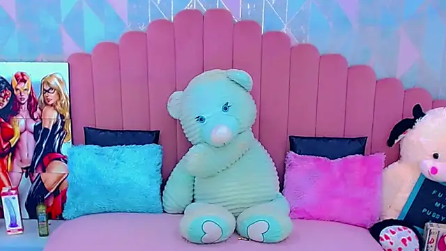 miss dania75 online show from December 4, 5:32 am