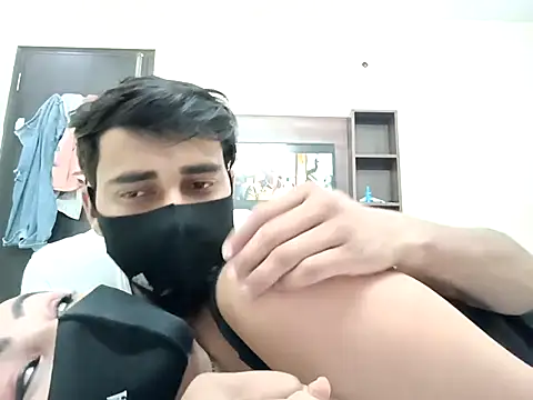 horny milf couple online show from October 12, 3:58 pm