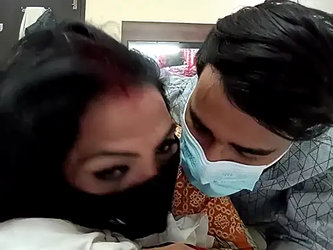 horny milf couple online show from October 10, 8:58 pm