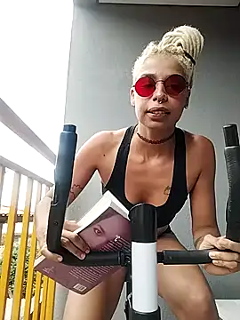 Helenoir online show from February 12, 2:41 pm