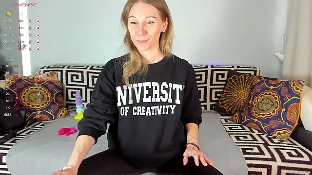 Amalia Mio online show from February 20, 8:16 am