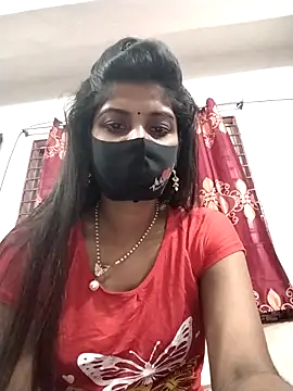 Queen-Any online show from November 4, 10:04 pm