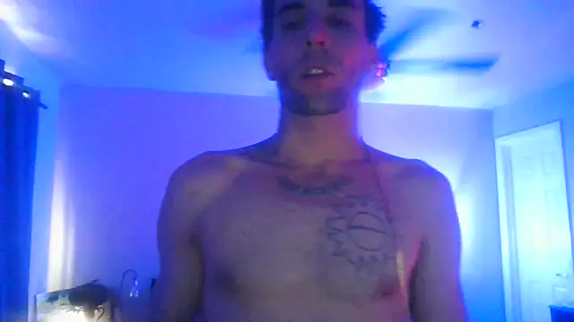 nvthvn555 online show from October 18, 11:39 pm