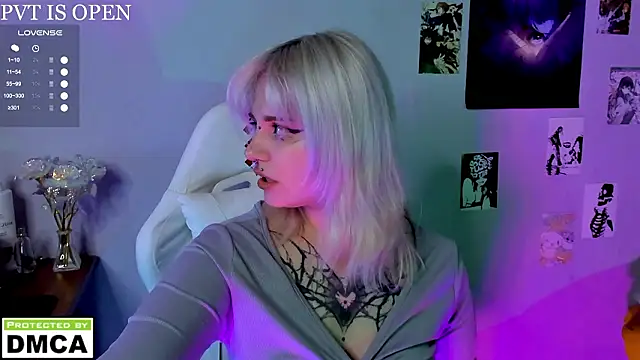 bixxxiz online show from February 2, 4:55 am