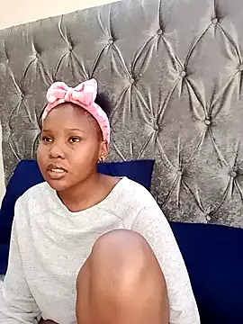 Scarlettxx21 online show from October 7, 11:47 am