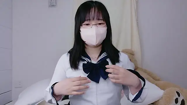 Snapshot of Nagi_25 chatting on October 19, 6:37 am Nagi 25 online show from October 19, 6:37 am