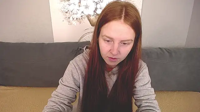 Evarey  online show from October 13, 4:26 am