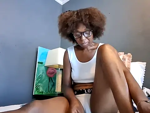 NaughtyCouga online show from February 18, 9:30 am