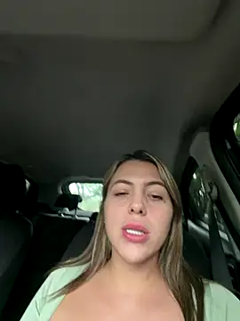 Snapshot of camila_vanucci- chatting on October 10, 9:52 pm camila vanucci- online show from October 10, 9:52 pm