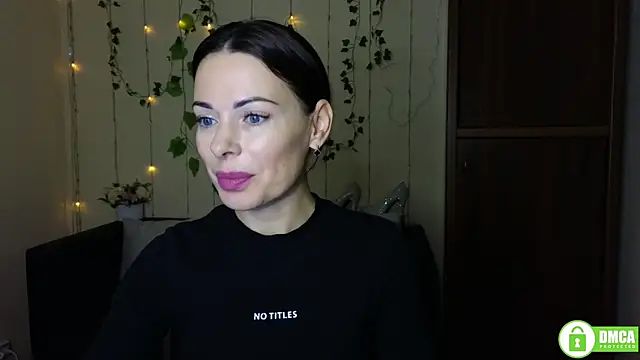 Rita lovvylyou online show from October 22, 11:26 am