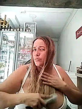 bighottits online show from October 22, 8:36 pm