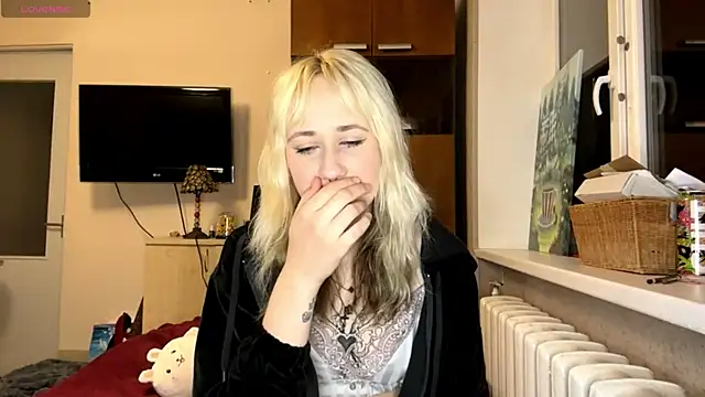 Ulemonala Cute online show from November 12, 6:50 pm