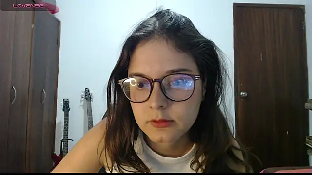 CarlaLorez online show from April 23, 10:12 pm