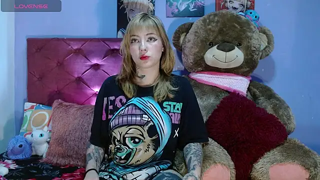 Himiiko toga online show from November 13, 11:04 pm