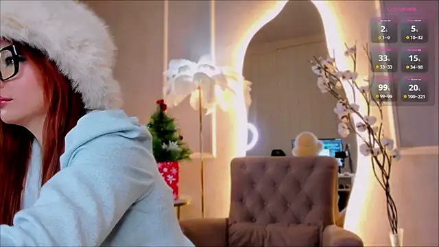  BellaClark online show from December 17, 8:35 pm