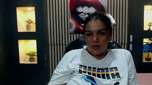 ruby jimenez19 online show from October 19, 9:39 pm