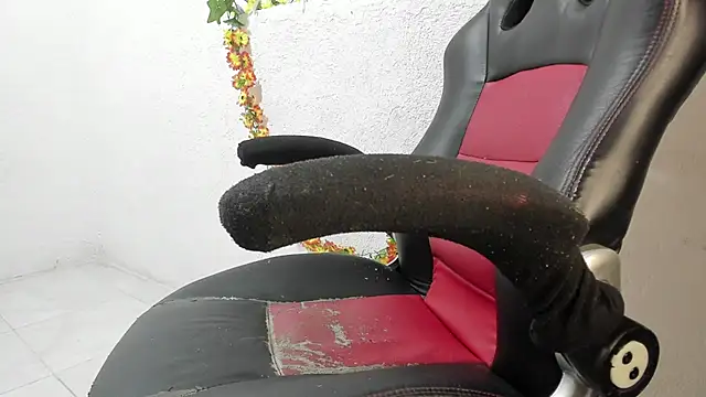 soffycarter1 online show from November 2, 11:19 pm