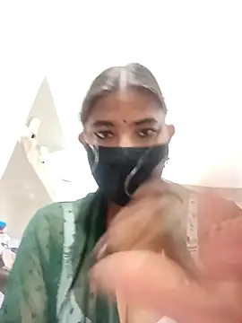 Hot radhaji online show from November 18, 4:41 pm