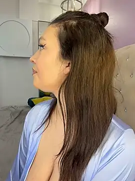 ClaraPasssion online show from March 3, 8:04 pm