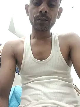 Jahnvi Kapoor online show from October 8, 4:44 pm