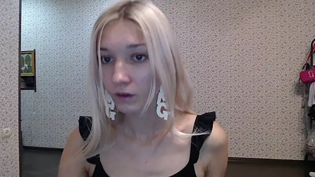 maybe doll online show from October 14, 7:16 pm