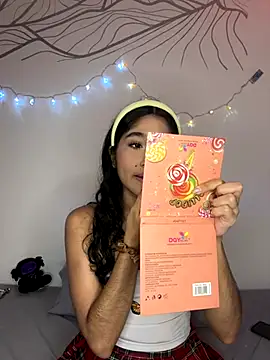 Ariasex  online show from October 22, 7:19 pm