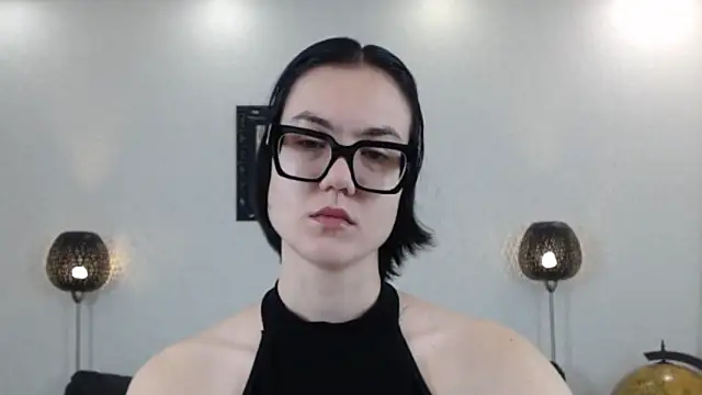 Marie Fitch online show from November 5, 1:33 am