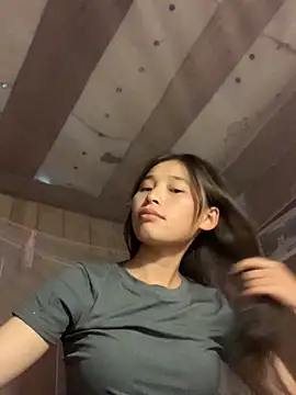 Han-han123 online show from November 25, 7:32 am