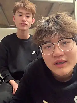 KK-cuteboy online show from November 29, 10:41 am